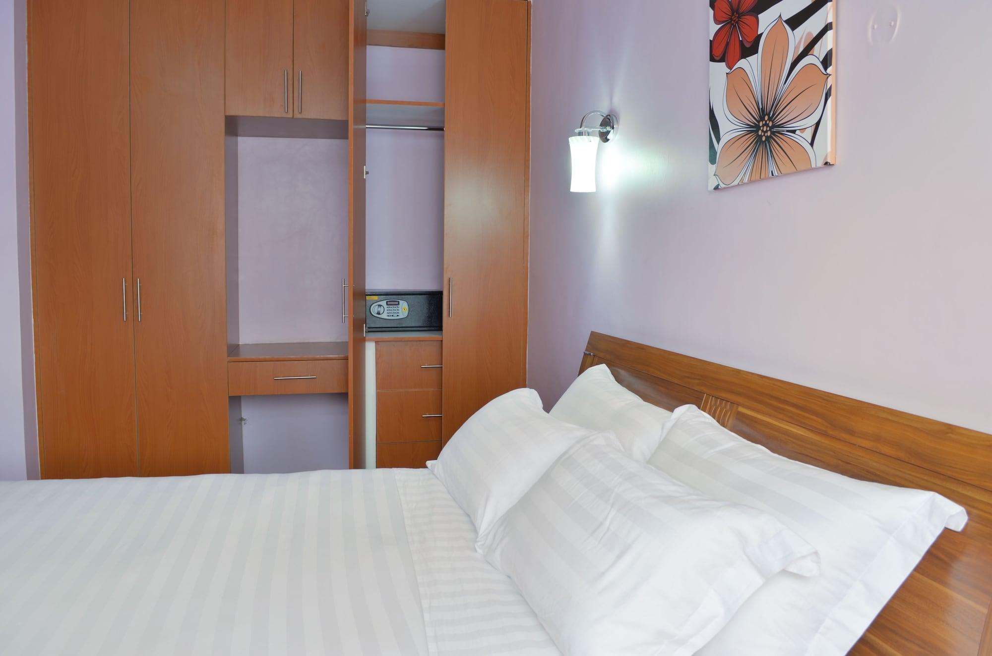 Fahari Palace Serviced Apartments Найробі Екстер'єр фото