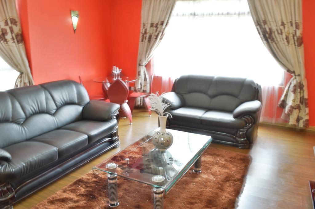Fahari Palace Serviced Apartments Найробі Екстер'єр фото