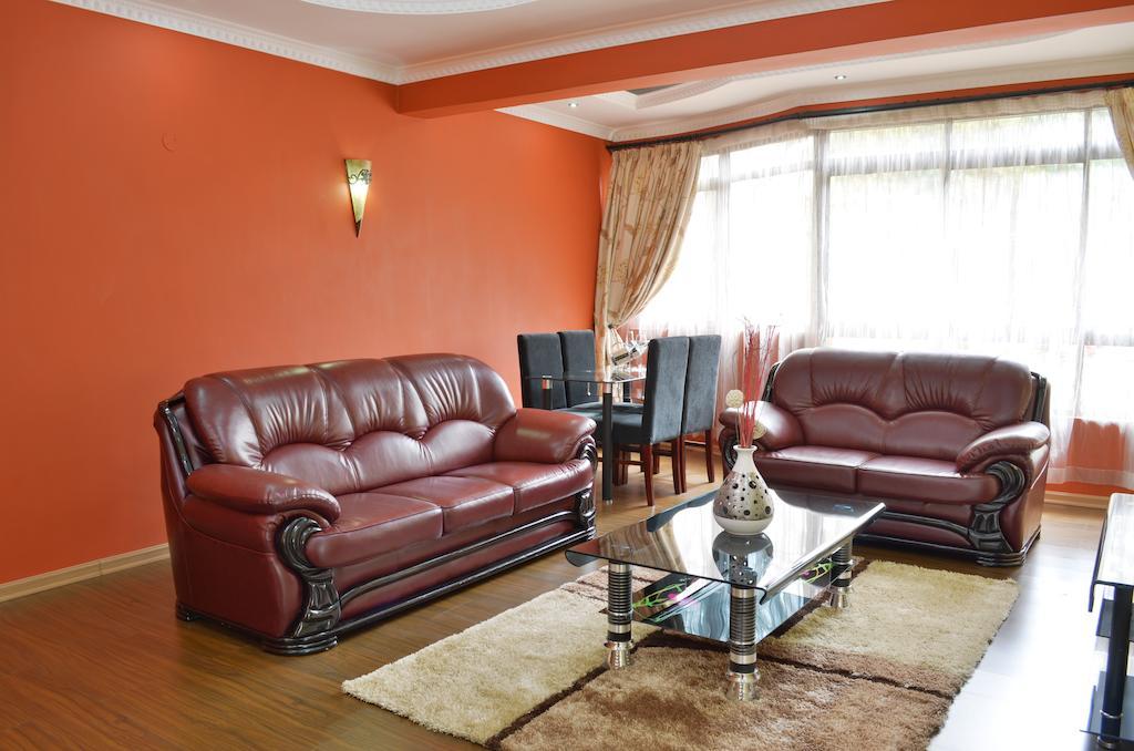 Fahari Palace Serviced Apartments Найробі Екстер'єр фото